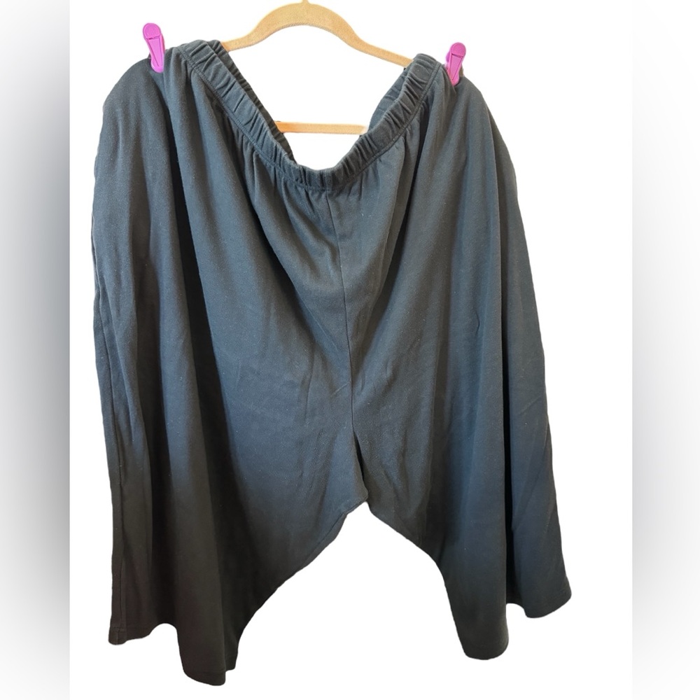 Woman Within Black Capris Size 6XP